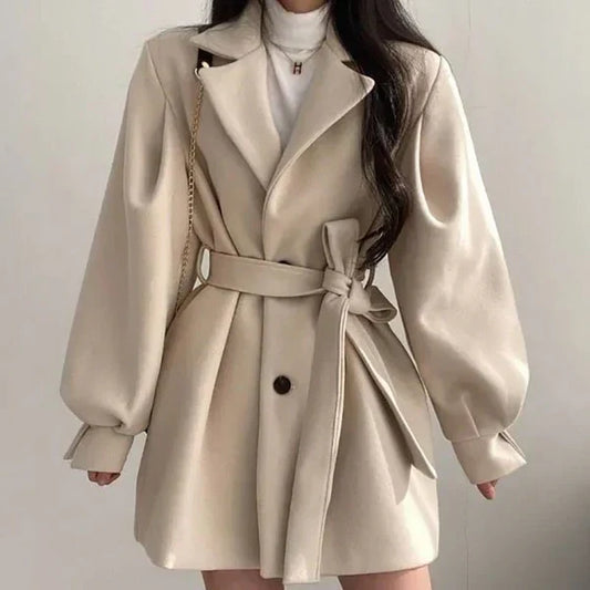 Eleganter, Figurbetonter Damen Mantel