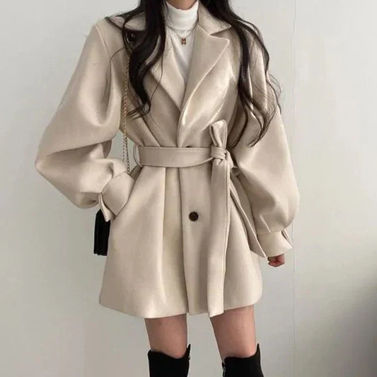 Eleganter, Figurbetonter Damen Mantel